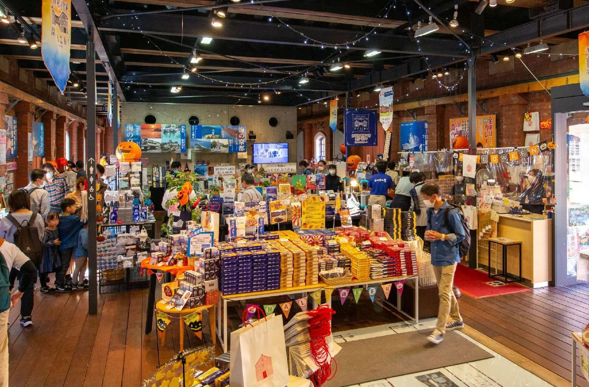 🍣 마이즈루항 토레토레센터 휴게소 (미치노에키 마이즈루코 토레토레센타) 이미지 5